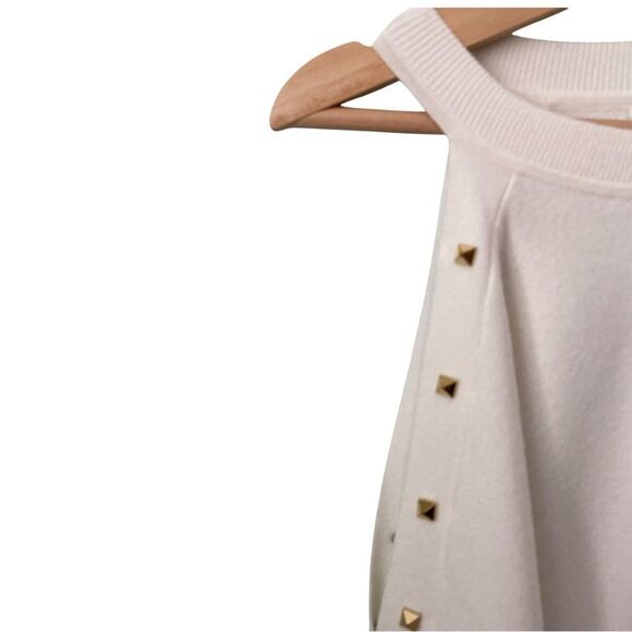 ALICE + OLIVIA - Michael Crewneck Pullover with Cut Shoulder Soft White/Gold SP - Picture 8 of 15